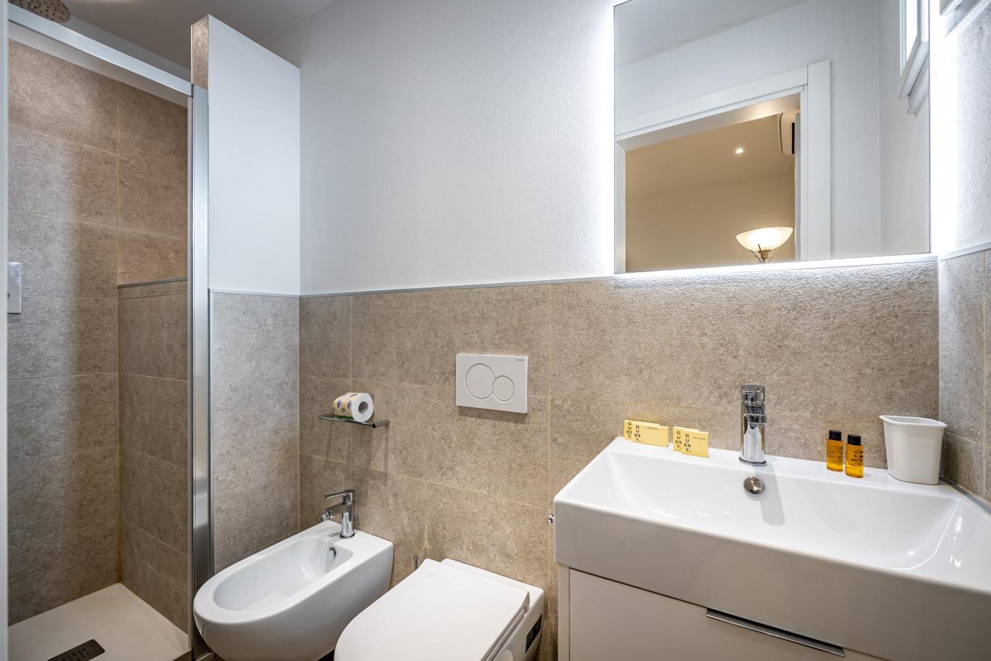 Roommo Via Dei Pilastri Giada Florenţa Exterior foto