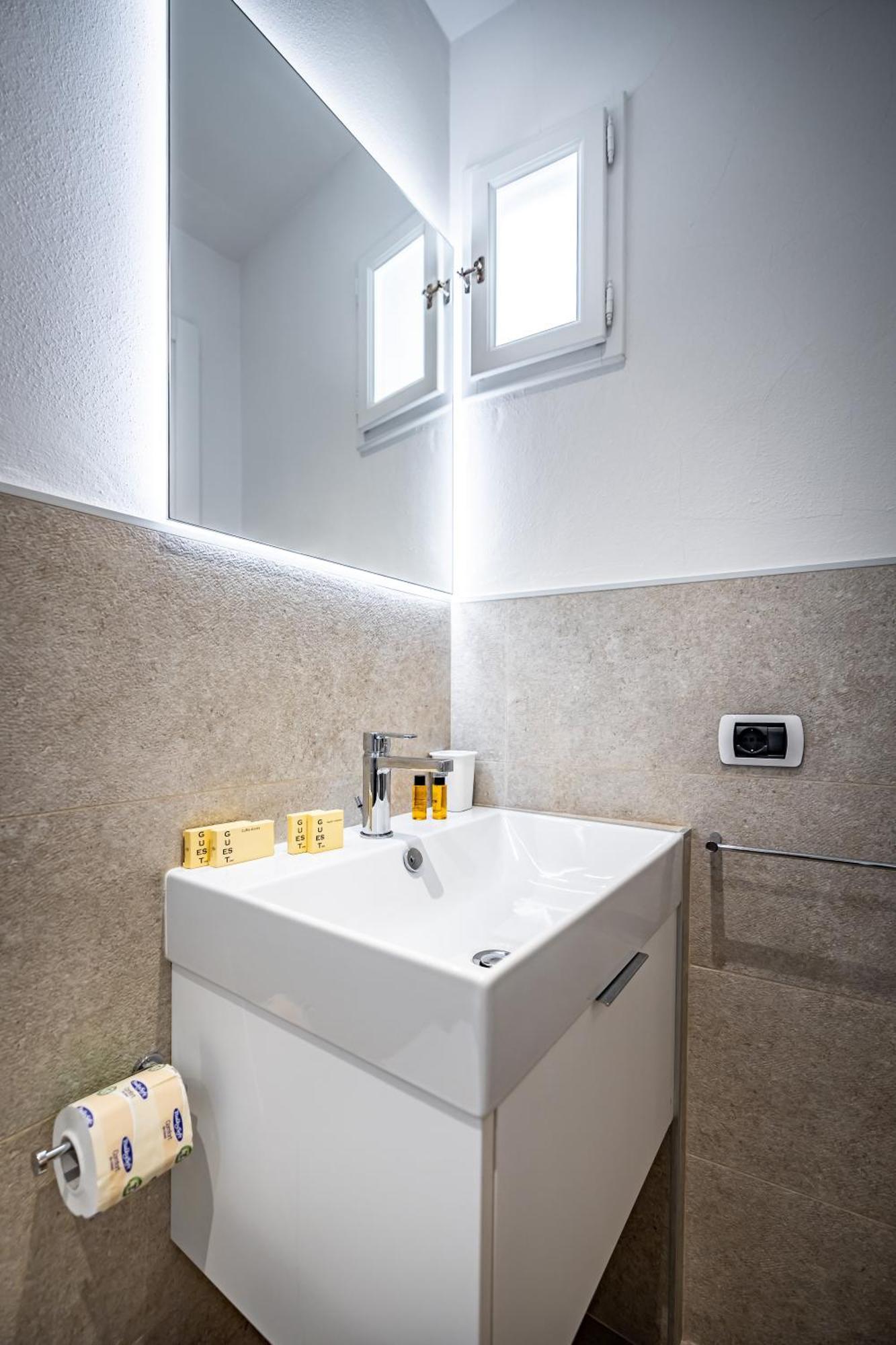 Roommo Via Dei Pilastri Giada Florenţa Exterior foto